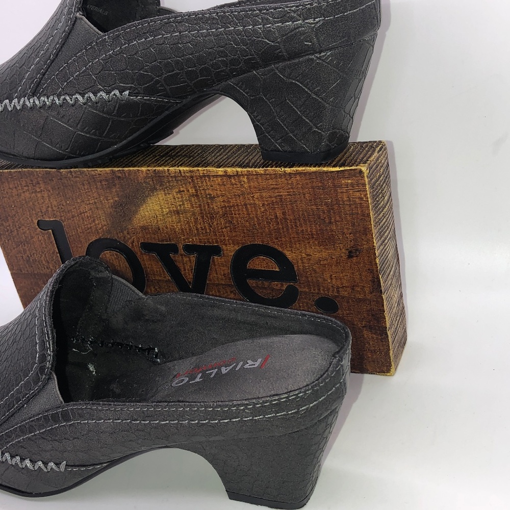 RIALTO Comfort Vette Croc Embossed Faux Leather Mules-7W - Picture 8 of 16